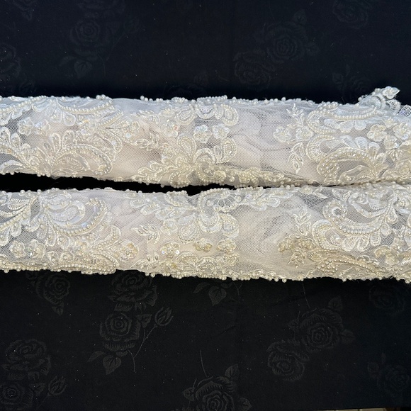 VINTAGE 1990s Mori Lee Wedding Dress Beaded Pearl Off Shoulder Bow 9' Train - S - Picture 9 of 16